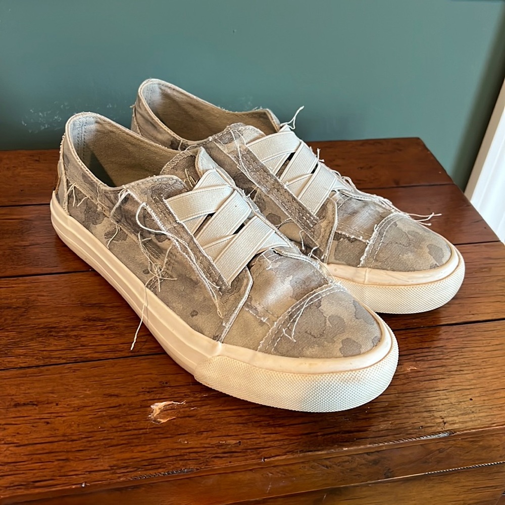 Blowfish “Marley” shoe